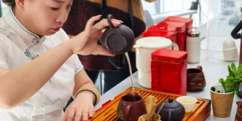 Las tres lecciones de la filosofía oriental para pausar  el ritmo acelerado en Occidente